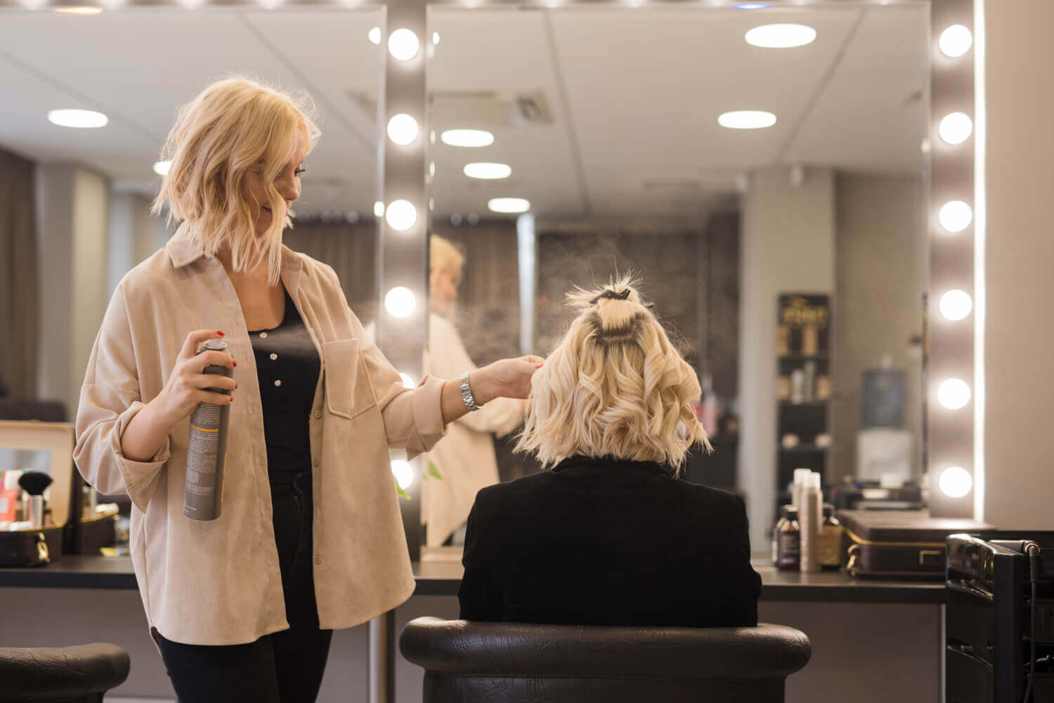 5 BENEFITS OF RENTING A PRIVATE SALON SUITE
