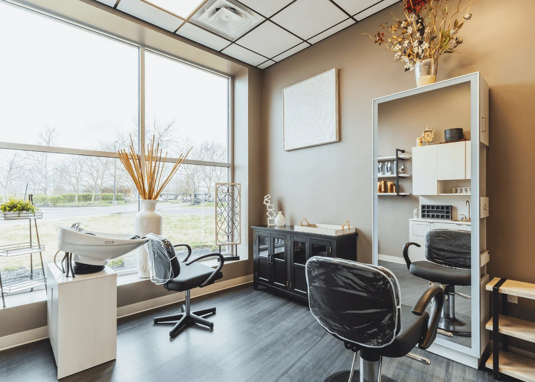 Commission Salon vs. Salon Suites: Which Is Right for You?